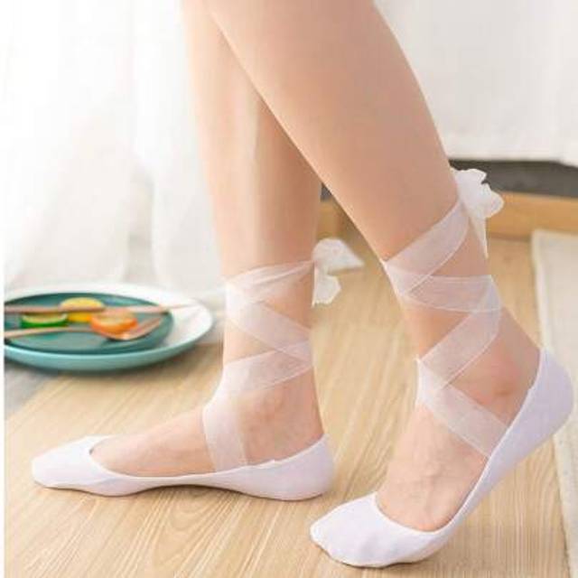 SHEIN 1 Pair Women Ribbon Tie Boat Socks, Thin Low-Cut, Non-Slip Breathable Moisture-Wicking Invisible Socks