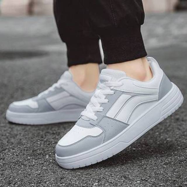 SHEIN 1 Pair Teenagers Soft-Sole Non-Slip Leather Breathable Casual Athletic Shoes, Versatile Fashion Sneakers Suitable For Spring, Summer, Autumn And Winte