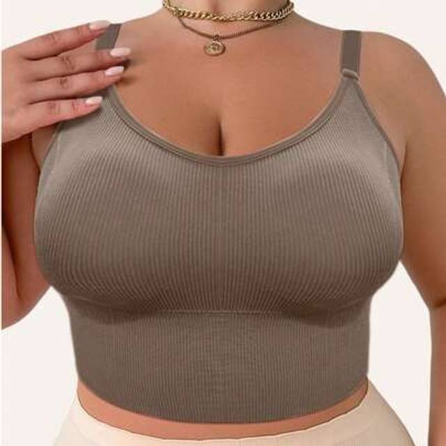 SHEIN 1pc Plus Size Women Sports Yoga Fitness Bra With Removable Pads, Comfortable Breathable Adjustable Pad Wireless Bras