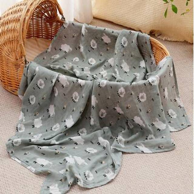 SHEIN Summer Goodies 1Pc Muslin Baby Blanket, Newborn Receiving Blanket, Perfect Size Soft Baby Blanket For Boys And Girls(Sheep,Goose,Bear)
