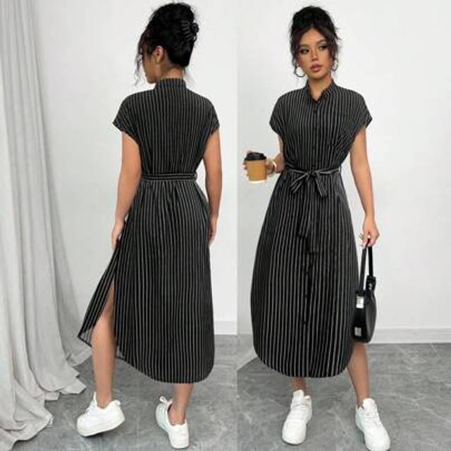 Calvaya Romantic Elegant Graduation Concert Outfit Business Casua Old Money Style Anouk Yve Aura Quiet Style Commuter Blue Striped Shirt Dress Short Sleeves P