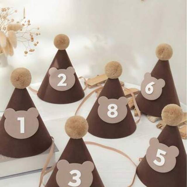 SHEIN 1Pc 17cm*12cm Cute Brown Bear Shape Non-Woven Birthday Hat, Party Hat Decoration, Hairpin Hair Accessories, Birthday Gift, Suitable For 1-9 Years Old