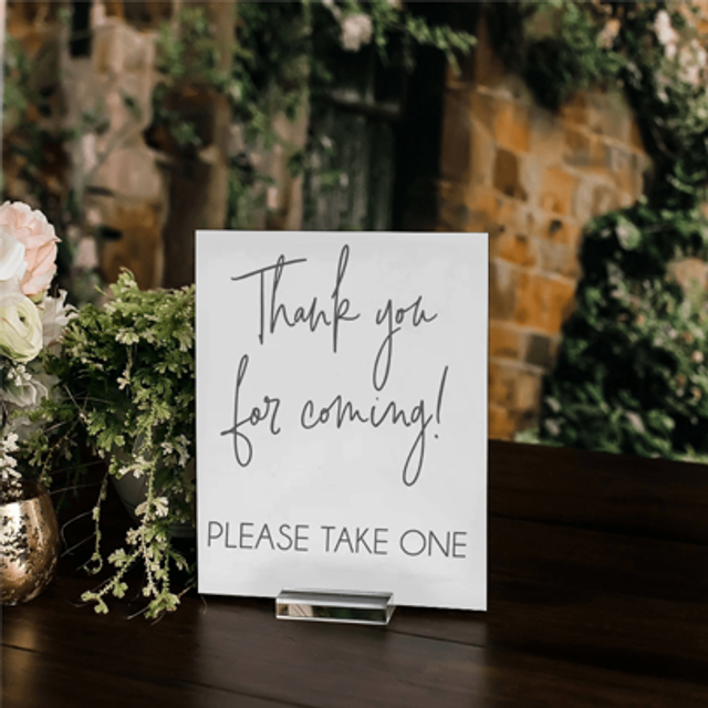 SHEIN Acrylic Thank You Sign For Wedding, Bridal & Party Favors - NO Electricity Or Feathers Required - General Use Party Decorations,Christmas