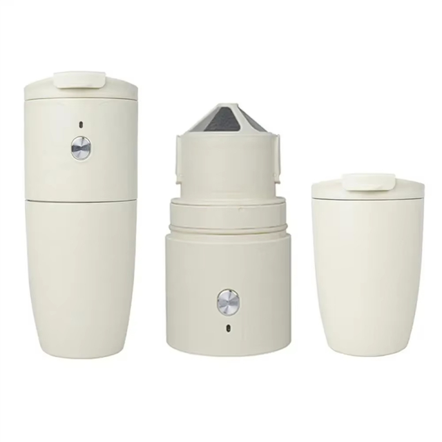 Portable Integrated Coffee Machine - Mini Hand-Brewed Grinder for Americano & Espresso, Ideal for Office and Travel Use