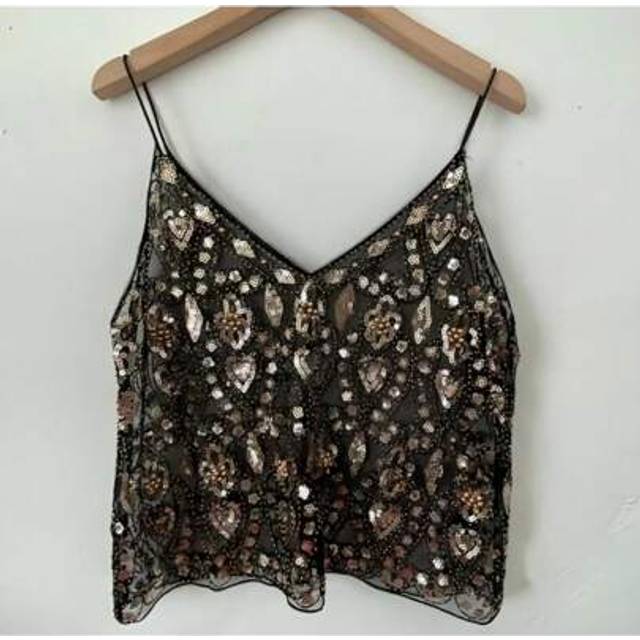 SHEIN Women&#39;s Loose Fit V Neck Camisoles Sleeveless Open Back Sequins Tank Tops