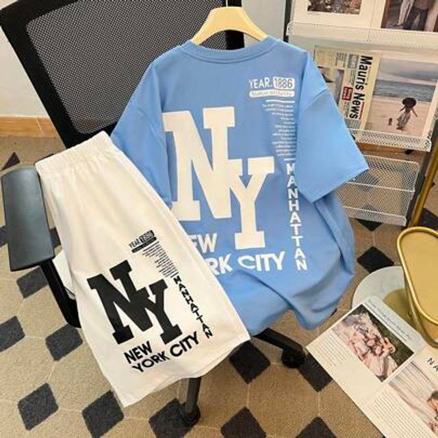 SHEIN 2pcs Set Teen Boys Casual Short Sleeve T-Shirt And Shorts Set, Streetwear Punk Rock School Style Outfits, Daily Wear, Party, Music Festival, Suitable