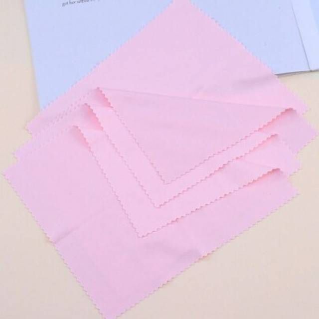 SHEIN 4pcs Microfiber Cloths For Cleaning Glasses And Smartphone Screens