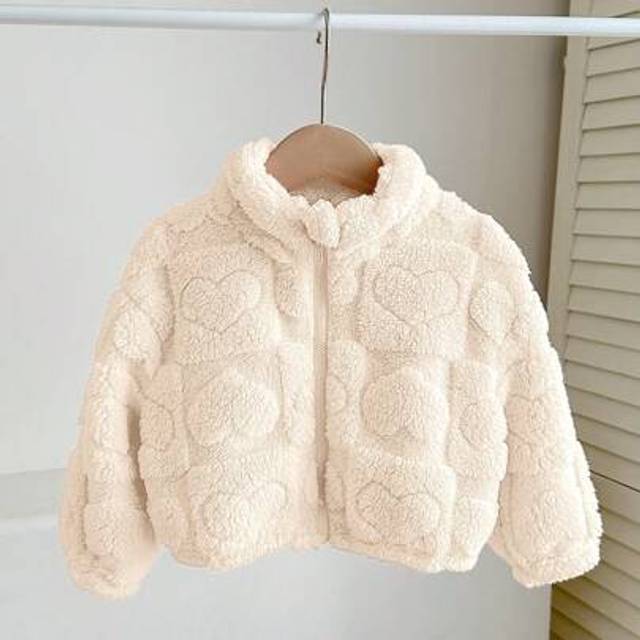 SHEIN Baby Girl Casual Hooded Fluffy Long Sleeve Jacket With Heart Graphic, Versatile Streetwear