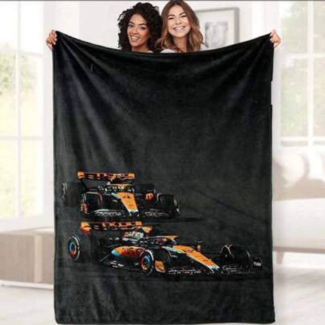 SHEIN 1pc Racing Car Printed Wool Blend Blanket - Comfortable All Season Throw Blanket With Vibrant Orange And Blue Prints, Hypoallergenic Flannel, Suitable