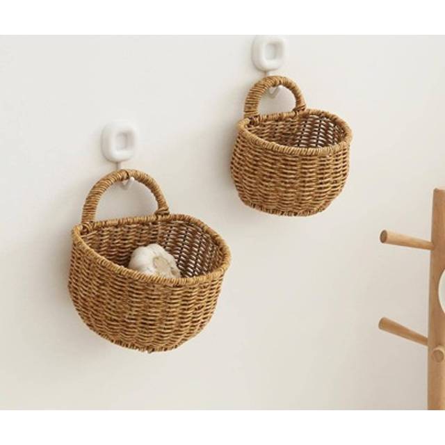 SHEIN 2pcs Rattan Design Hanging Storage Basket