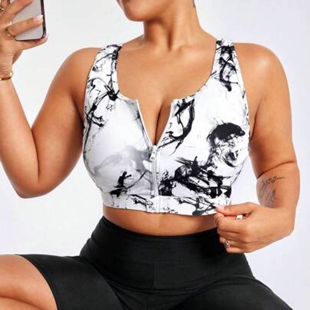 SHEIN Fashion Women&#39;s Plus Size Yoga Fitness Running Sports Bra