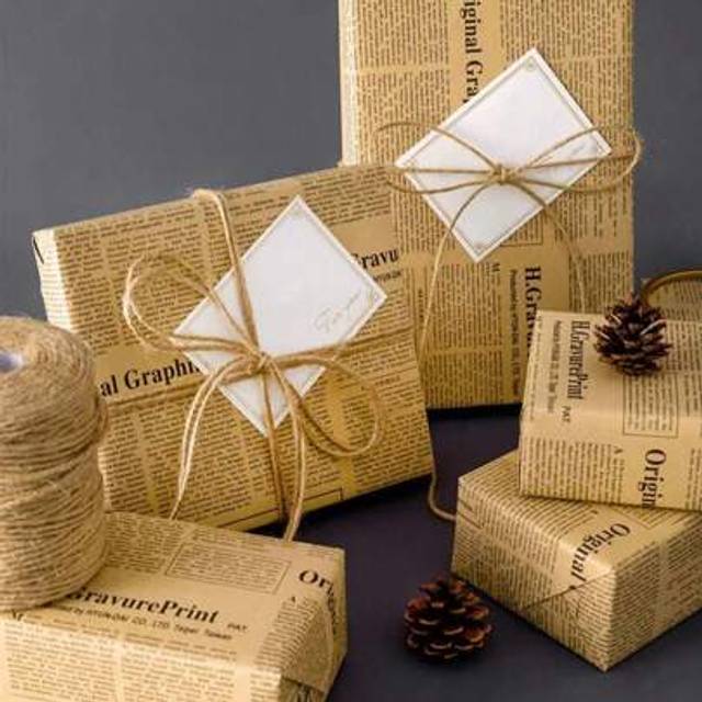 SHEIN 6pcs Vintage English Newspaper & Kraft Paper Wrapping Paper For Gift Or Flower Packaging ,Bouquet Packaging Materials, Flowers Wrapping Paper