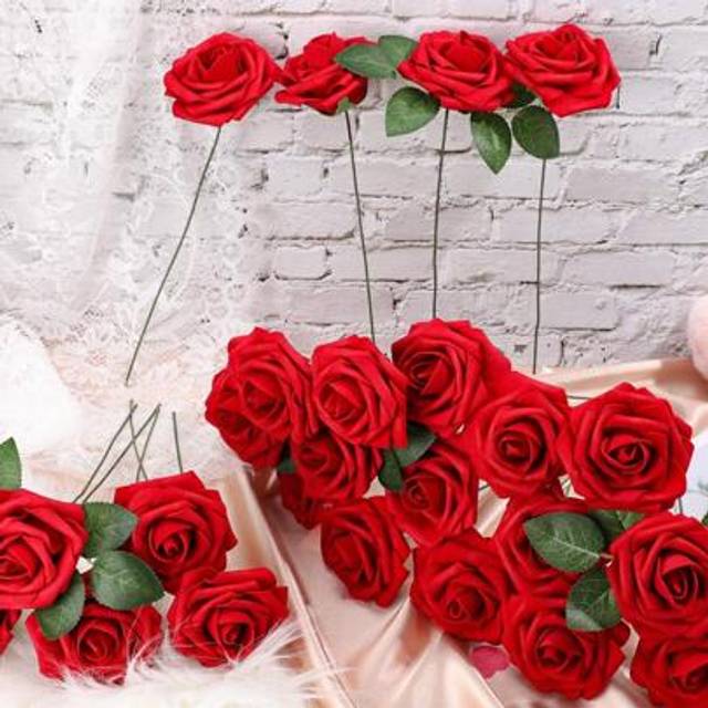 SHEIN 25Pcs Red Artificial Roses With Stems, 2.76&#34; Red Rose Fake Flower Wedding Bouquet Real Touch Foam Roses Faux Floral Artificial Flower Stems For Bride