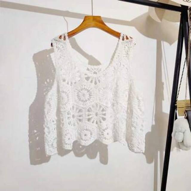 SHEIN Women&#39;s Fashion Apricot Hollow Out Crochet Asymmetrical Hem Sleeveless Knit Sweater