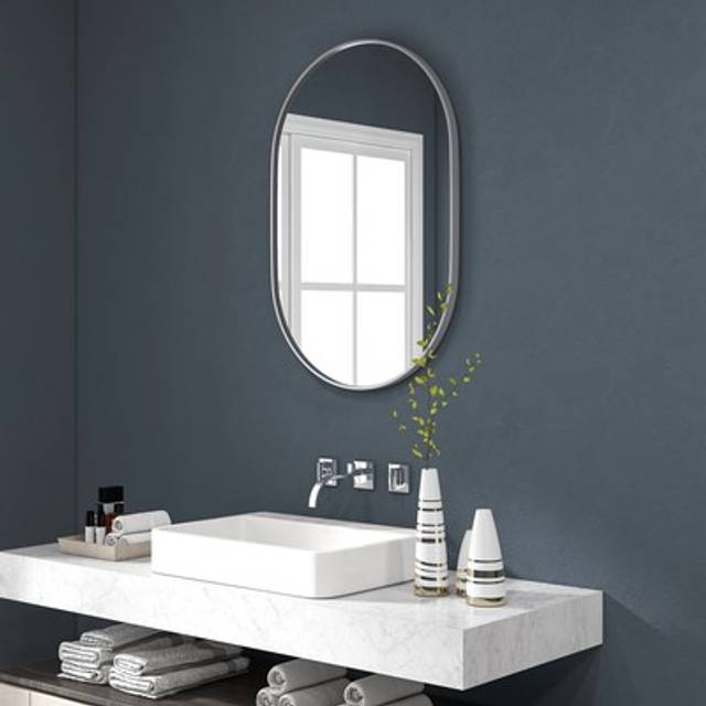 Homcom 60cm Round Tempered Glass Bathroom Mirror - Silver Tone