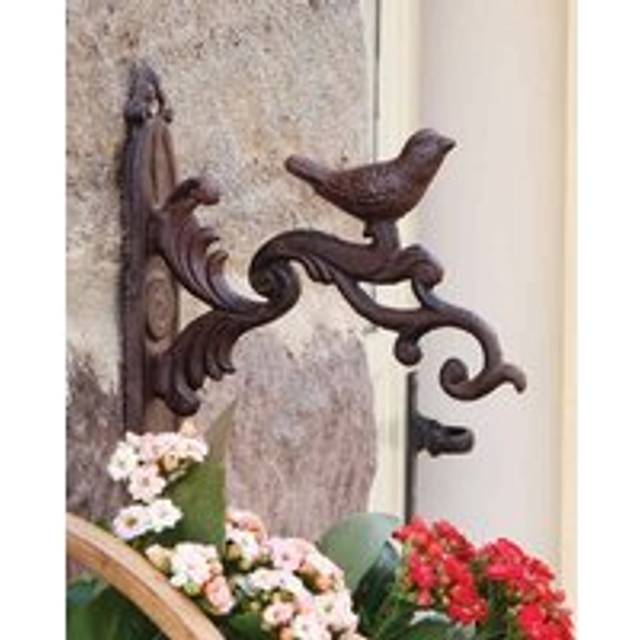 Cast Iron Ornate Scrolled Bird Topped Garden Basket Wall Bracket - Brown - 1 Pack