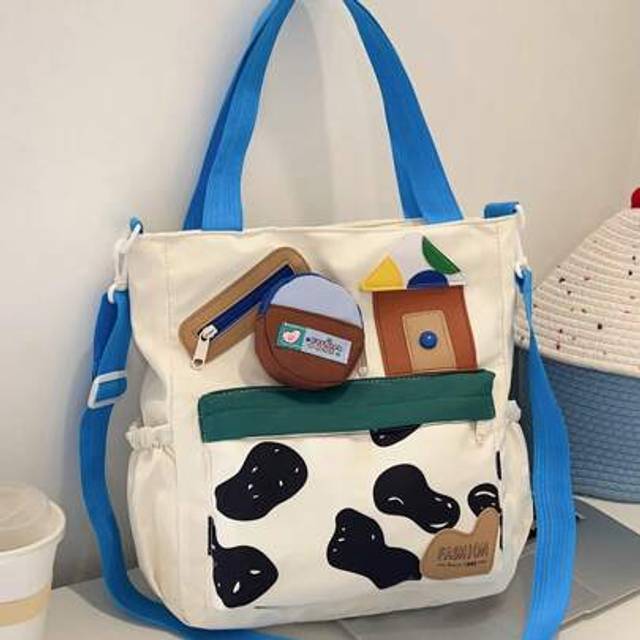 SHEIN Color Block Versatile High-Quality Crossbody Bag, Cute And Lightweight For Girls And Elementary Students