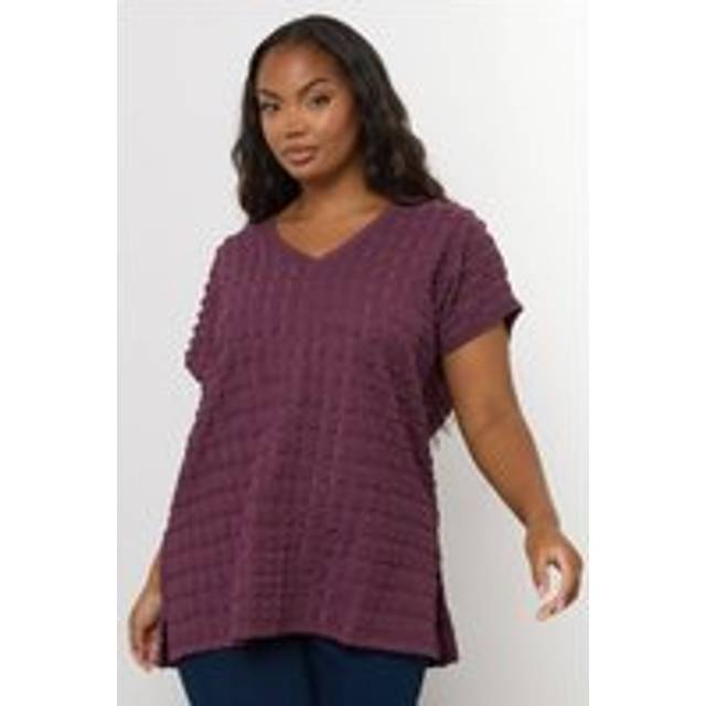 Yours Curve Pink Bubble Textured Tshirt, Women's Curve & Plus Size, Yours - 18