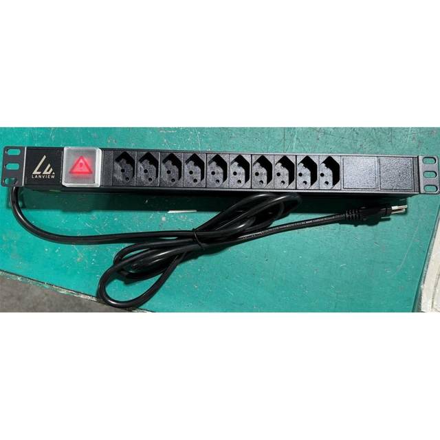 Lanview 19 Inch Rack Mount Power Strip