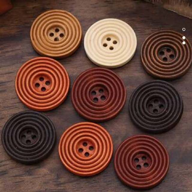 SHEIN 20pcs Wooden Buttons, Natural Material, Random Color, Suitable For Coat Sewing Accessories