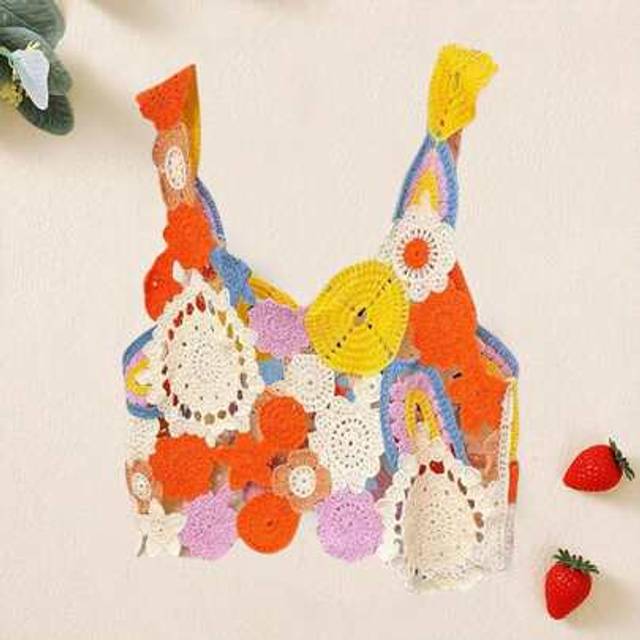 SHEIN Women&#39;s Summer Crochet Cami Tops Sleeveless V Neck Boho Floral Knit Crop Tank Tops
