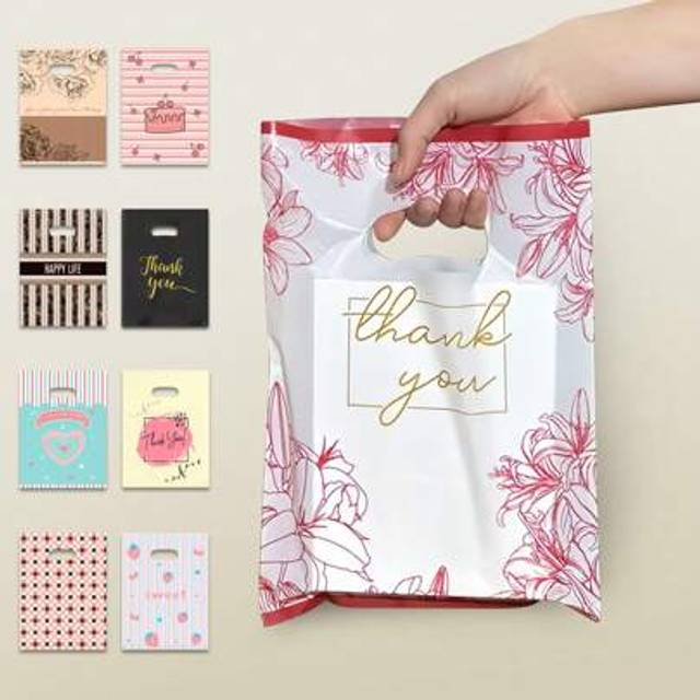 SHEIN 20/100pcs Plastic Gift Bags With Handle Clothing Bags, For Wedding Birthday Party Favors Small Business Shopping Packaging Bags,