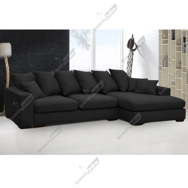 (Black, Right Hand Facing) SnoozeOnline Plush Chaise Lounge Corner Sofa with Scatter Cushions Left/Right Hand Facing with Modern Design Durable Legs S