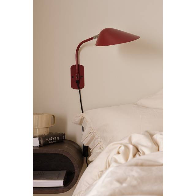 Ellos Home - Vägglampa Finley - Röd