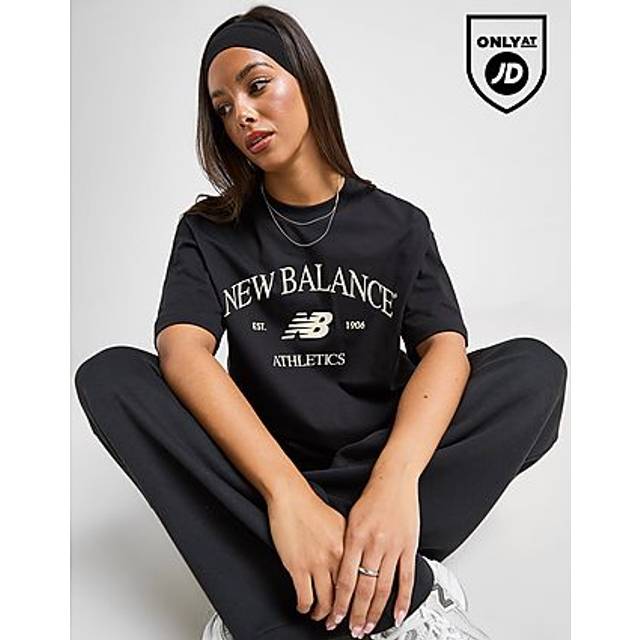 New Balance Athletics Boyfriend T-Shirt - Black - Womens - XS