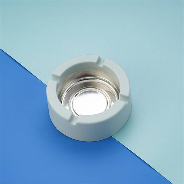 (B01) Ashtrays Car Ashtray With LED Colorful Car Ashtray Vehicle Cup Holder