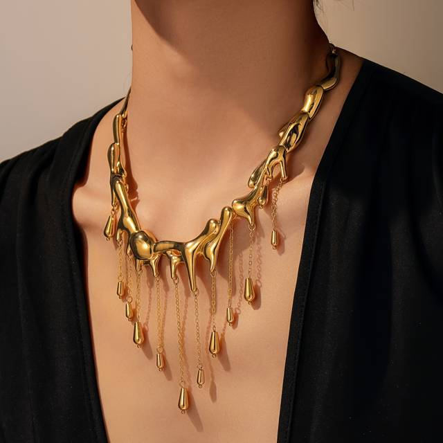 TEMU Women's Irregular Golden-tone Chain Necklace With Teardrop Pendants - Hip-hop & Layered Jewelry For Everyday & Party Wear, Versatile Accessory, Chic , Stylish Collarbone Chain