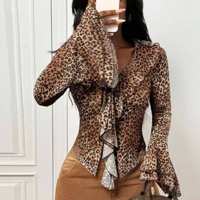 Slaydiva 2025 New Summer Sexy Leopard Print Mesh Sheer Ruffle Trim Tie Front Blouse Women Top, Suitable For Easter, Music Festival, Daily, Party, Christmas, Va