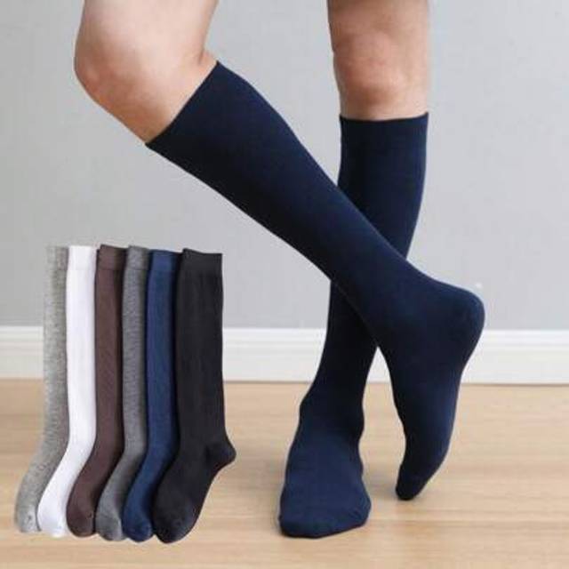 SHEIN 1Pair Of Men&#39;s Tall Socks, Breathable And Comfortable, Men&#39;s Business Socks, Suitable For All Seasons