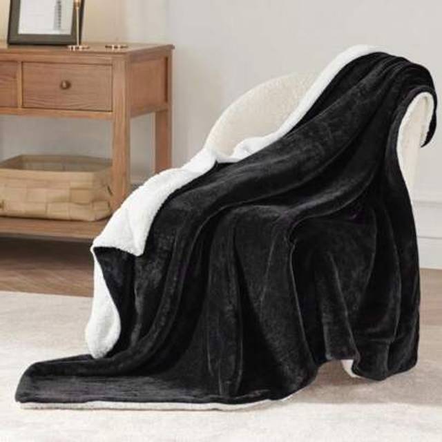 SHEIN Yorkshire Sherpa Throws: Thick Soft Blankets, Reversible Microfiber For Travel & Home (All Sizes)