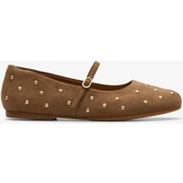Livia Stud Standard Fit - Brown - 6 M