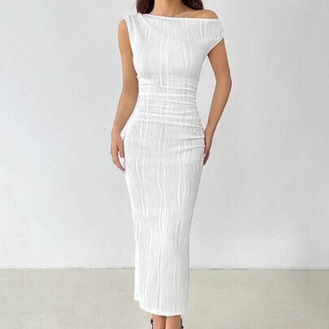 SHEIN Summer New Elegant Party Daily Date Oblique Shoulder One-Shoulder Off-Shoulder Front Pleated Slim Long Skirt Wavy Texture Knitted Fabric White Women&#39;s