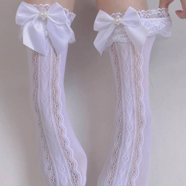 SHEIN 1 Pair Women&#39;s Socks Sweet And Lovely Girl Wind Lace Edge Bowknot Pearl Heart Jacquard Mid-Calf Socks Women&#39;s Over The Knee Socks
