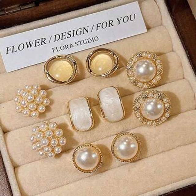 SHEIN 6 Piece Vintage Smooth Surface Hong Kong Style Round Pearl Charm Cat Eye Earrings And Stud Earrings Set For Girls
