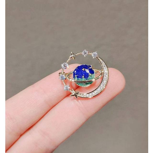 (blue) Cute Earth Moon Star Brooch Blue Planet Clothes Brooch Pin Coat Scarf Brooches