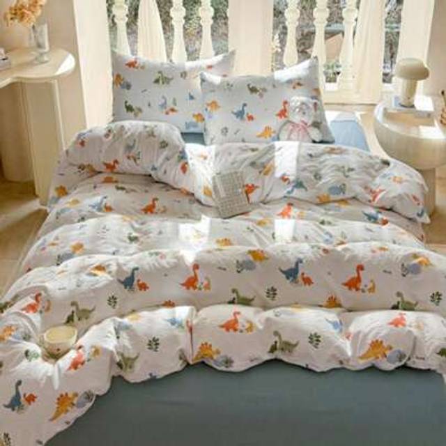 SHEIN 3/4pcs Boys Dinosaur Bedding Set, Cute Cartoon Dinosaur Bedroom Decor Set, Infant/Toddler Jungle Animal Pattern Reversible Bedding Set (1 Duvet Cover