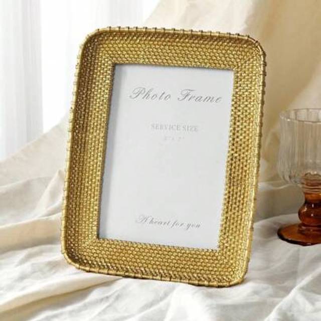 SHEIN 4x6/5*5 Vintage Photo Frame, Gold Rattan Texture, Handmade, Antique Photo Frame, Suitable For Desktop And Wall Display, Retro Design, Home Decoration,