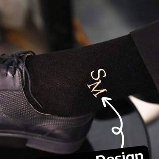 SHEIN 1 Pc Wedding Socks, Groomsmen Initial Socks, Gift For Groomsmen, Embroidery Initial Wedding Socks, Personalized Embroidered Best Man Socks