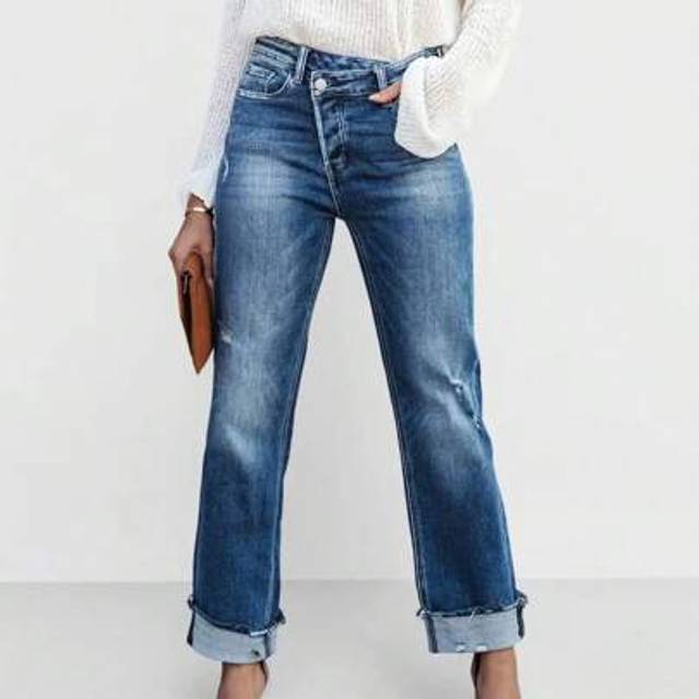 SHEIN Women&#39;s Casual Distressed Asymmetric Waist Denim Jeans