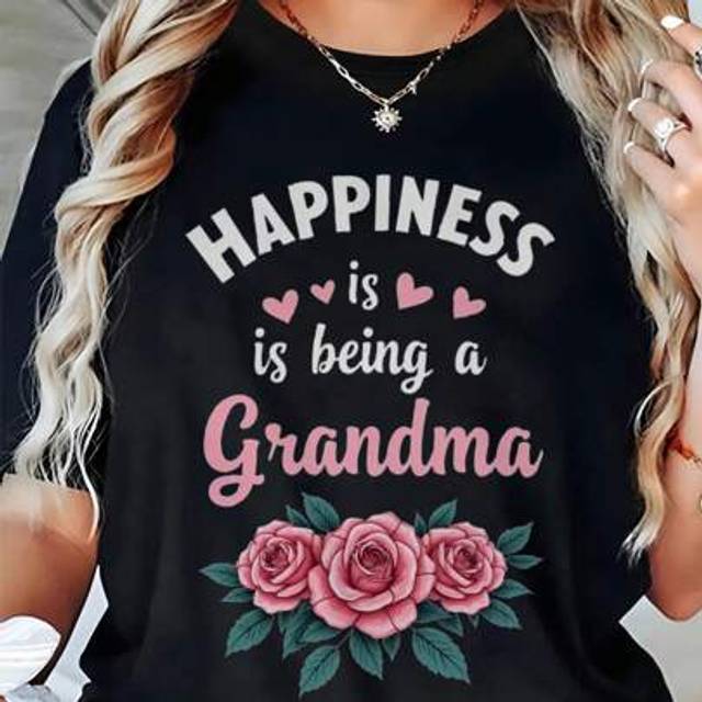 SHEIN Women&#39;s Vintage Grandma T-Shirt - 100% Cotton Crew Neck Short Sleeve Top With  Happiness Is Being A Grandma  Floral Print, Pink Roses & Hearts Design