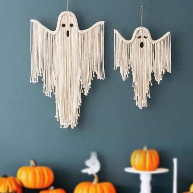 SHEIN 1pc/2pcs Boho Halloween Ghost Wall Hanging Decor, Macrame Fringe Spooky Ghost Ornaments, Bohemian Wall Art For Home, Living Room, Fireplace, Party, Ha