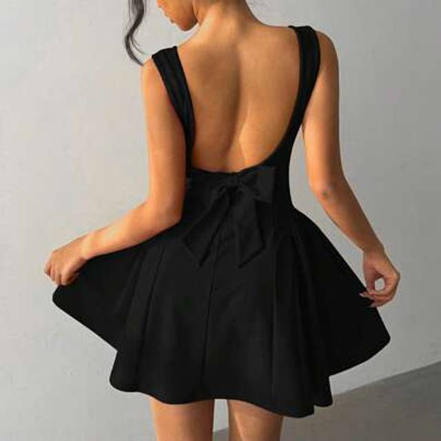 Aloruh Women&#39;s Sexy Minimalist Solid Open Back Cinched Waist Mini Dress, Summer,Club Outfits Women Sexy
