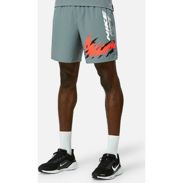 Nike Run Energy 7 Inch Challenger Short - Grey - Size M