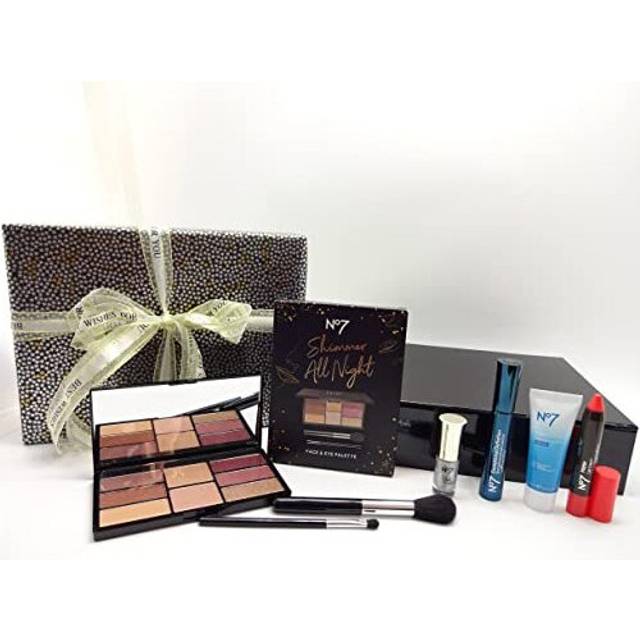 Glory Cosmetics No7 Limited Edition Luxury Beauty Collection Bundle Gift Set Gift Wrapped, Turquoise