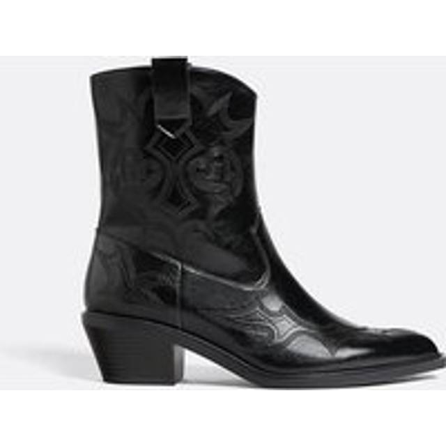 Stradivarius Heeled Cowboy Ankle Boots - Black