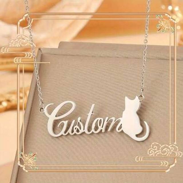 SHEIN Custom Engraved 18K Gold-Plated Stainless Steel Cat Name Necklace - Elegant And Sexy Personalized Jewelry Gift, Valentine&#39;s Day, Mother&#39;s Day, Anniver